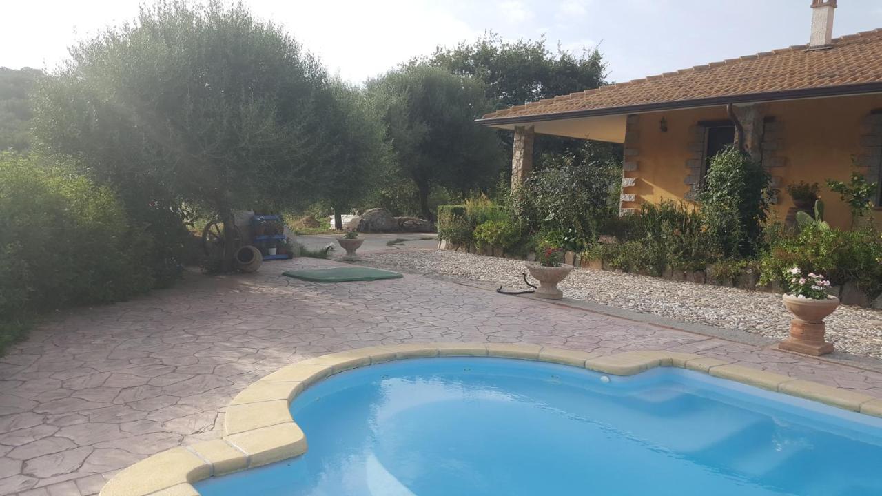 B&B Casa Vacanza Centro Sardegna Sorgono Exterior foto